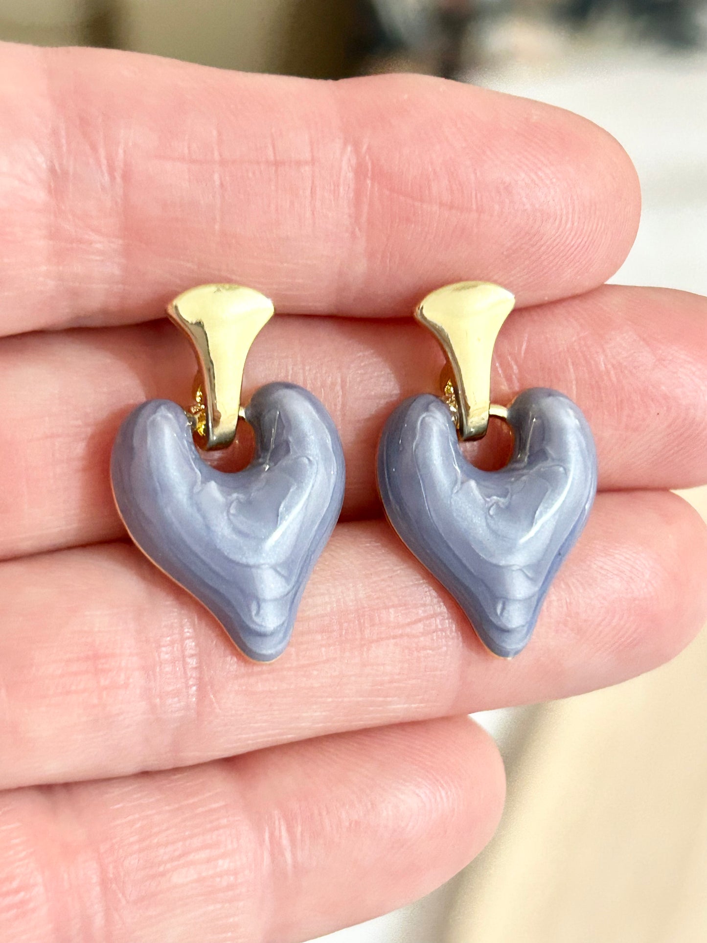 Elegant Heart Shape Resin Earrings