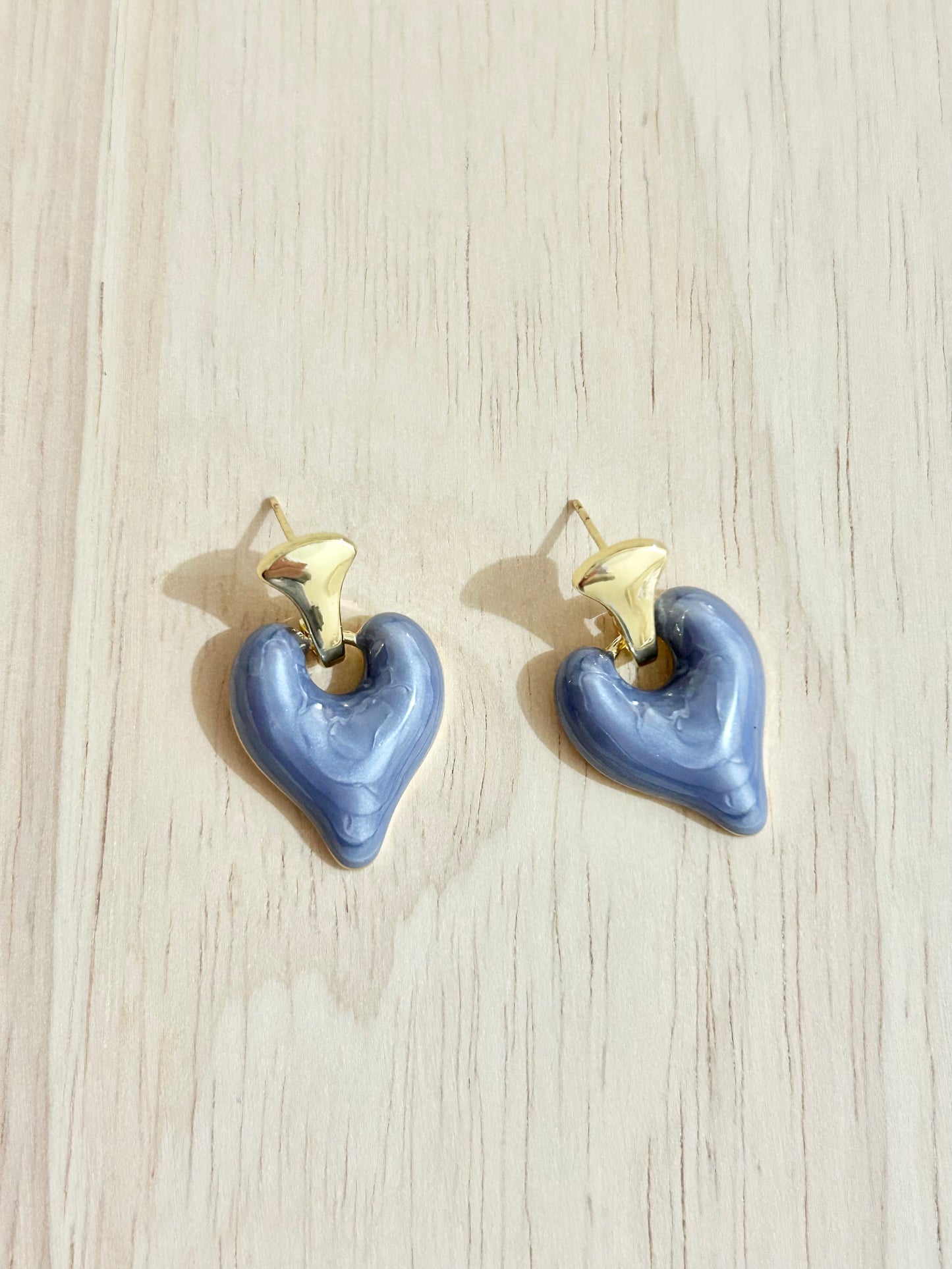 Elegant Heart Shape Resin Earrings