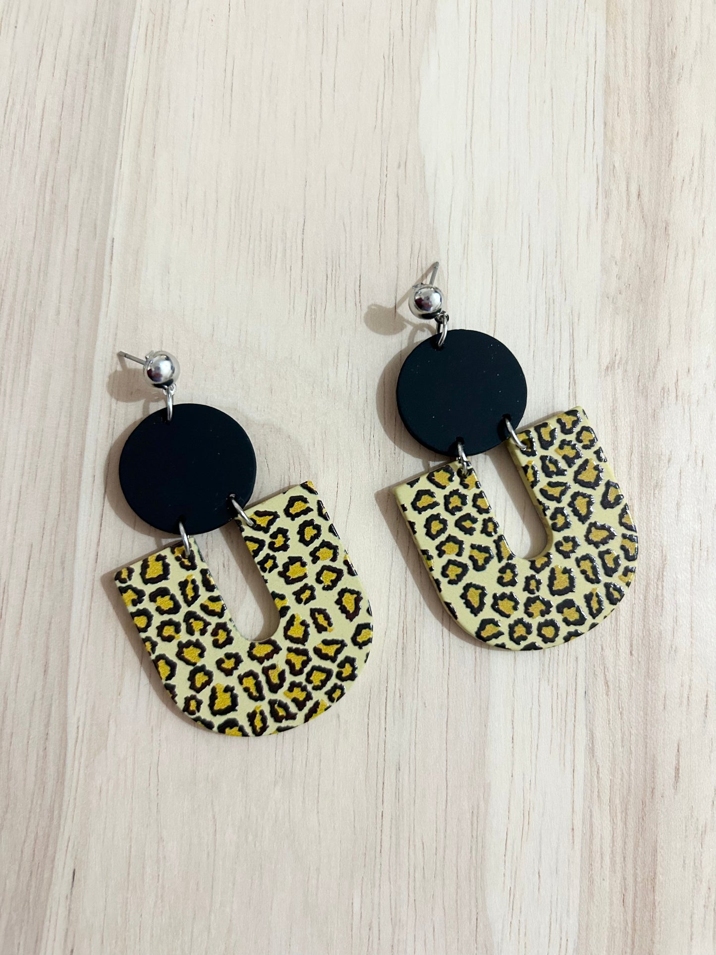 U-Shape Leopard Pattern Polymer Clay Earrings