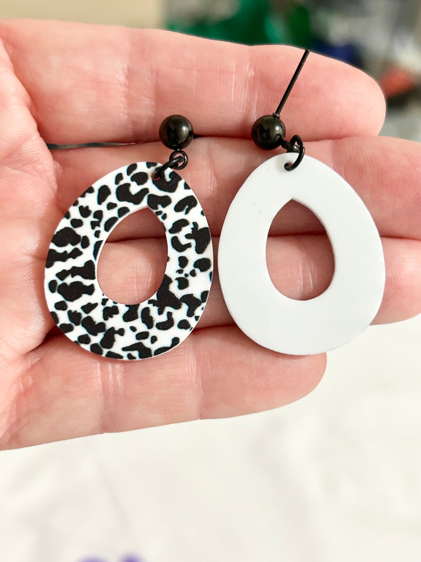 Black Leopard Pattern Acrylic Earrings