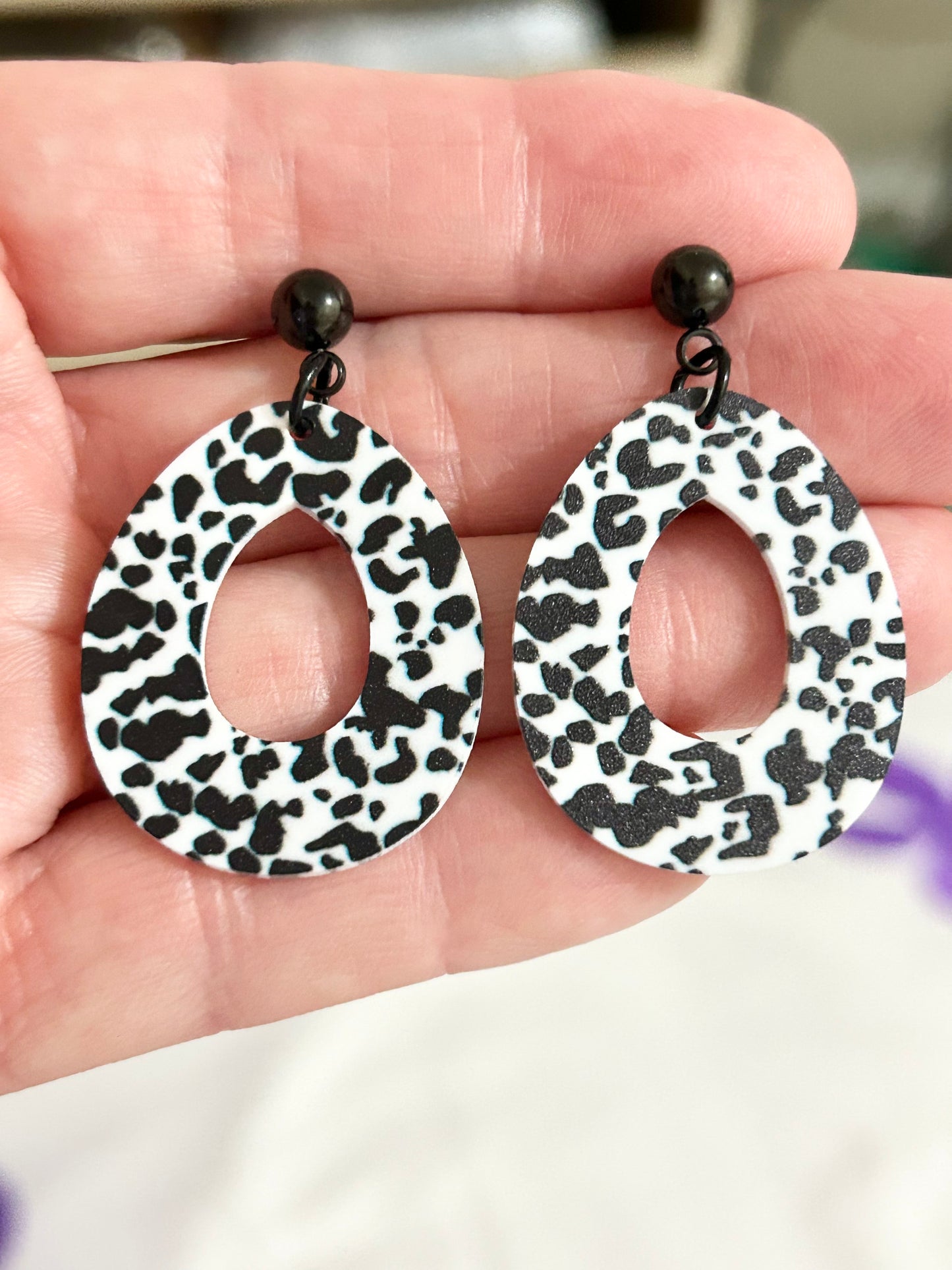 Black Leopard Pattern Acrylic Earrings