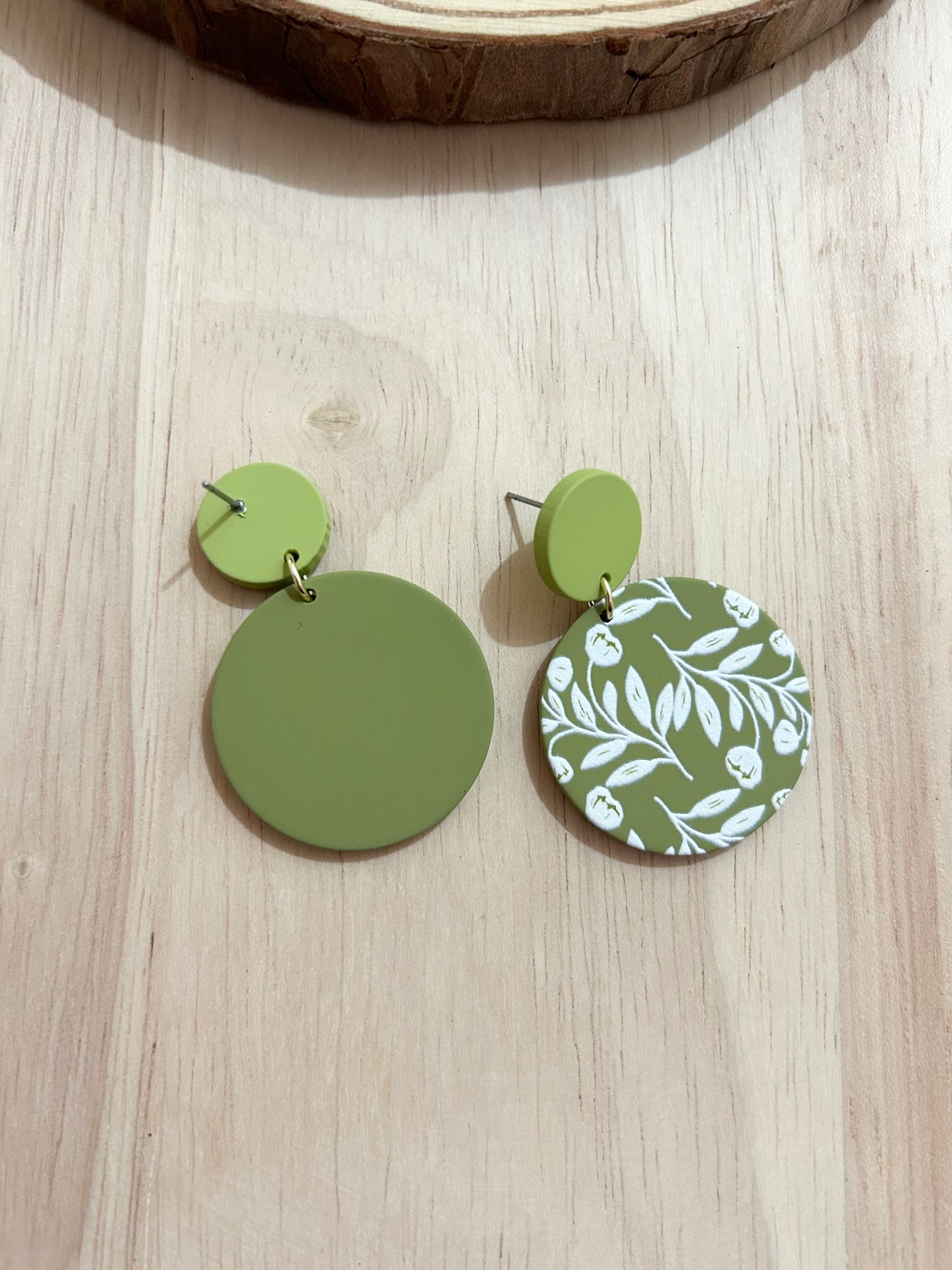 Green, White Twig Leaf Pattern Polymer Clay Earrings