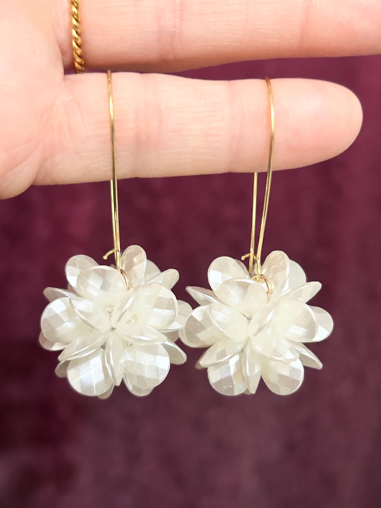 White Flower Ball Design Cluster Alloy Earrings