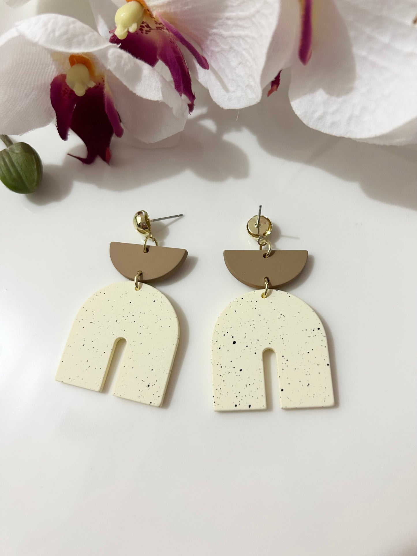 Vintage Style Arches Acrylic Earrings